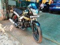 Black Mahindra Centuro