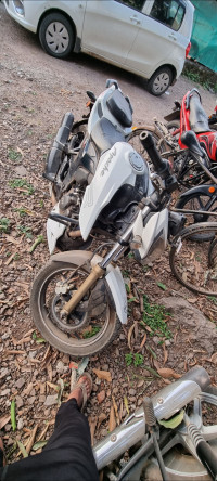TVS Apache RTR 200 4V