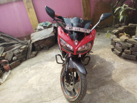 Red Yamaha Fazer FI V2