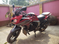Red Yamaha Fazer FI V2