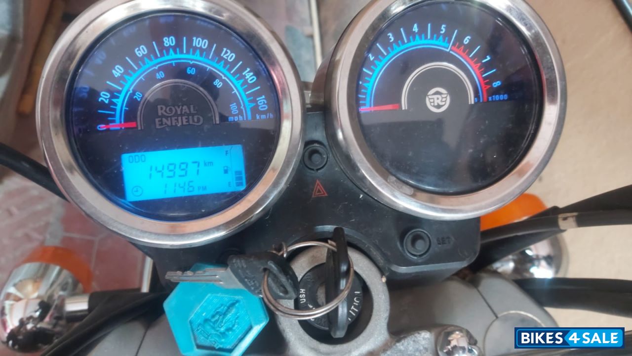 Royal Enfield Thunderbird 350 Royal Enfield Thunderbird 350