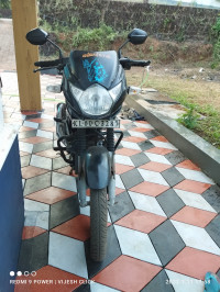 Black Suzuki GS 150R