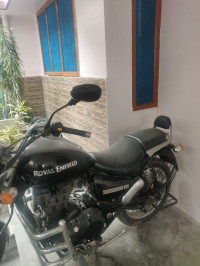 Black Royal Enfield Thunderbird 350