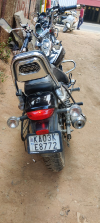 Bajaj Avenger Cruise 220