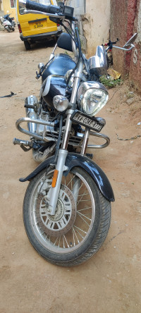 Bajaj Avenger Cruise 220