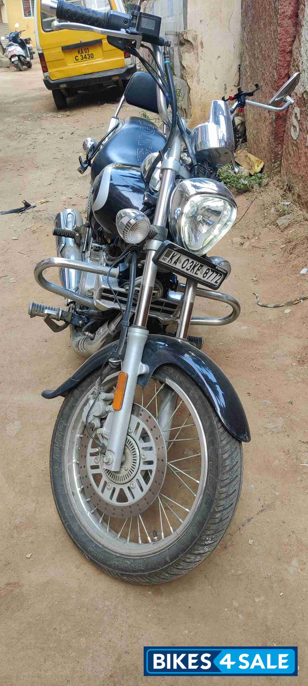 Bajaj Avenger Cruise 220 Bajaj Avenger Cruise 220