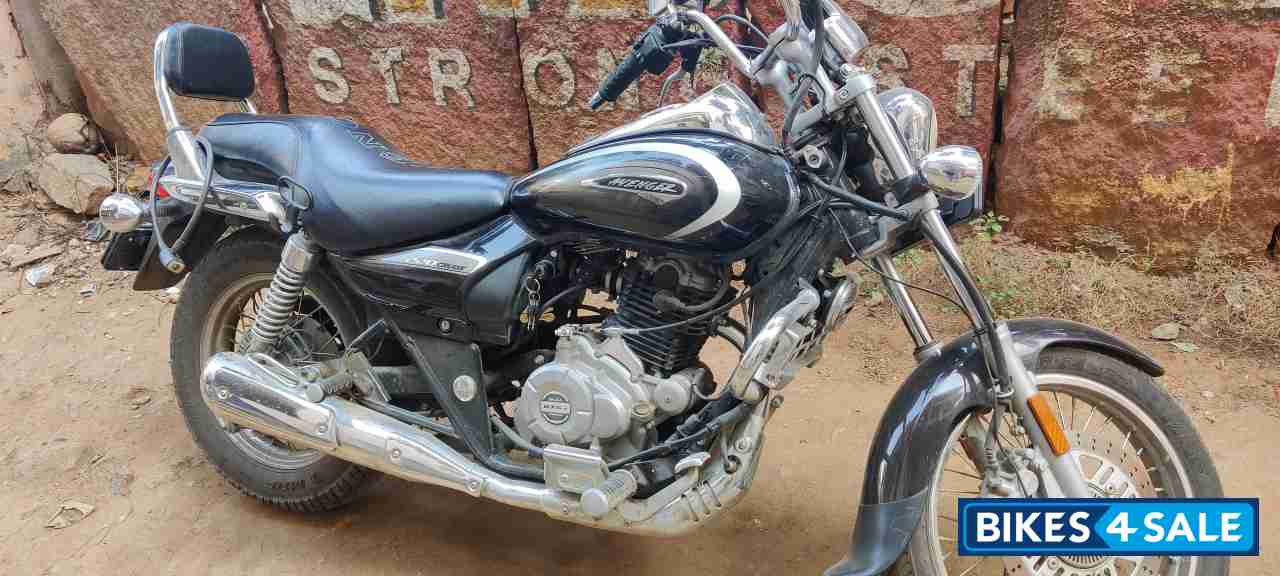 Bajaj Avenger Cruise 220 Bajaj Avenger Cruise 220