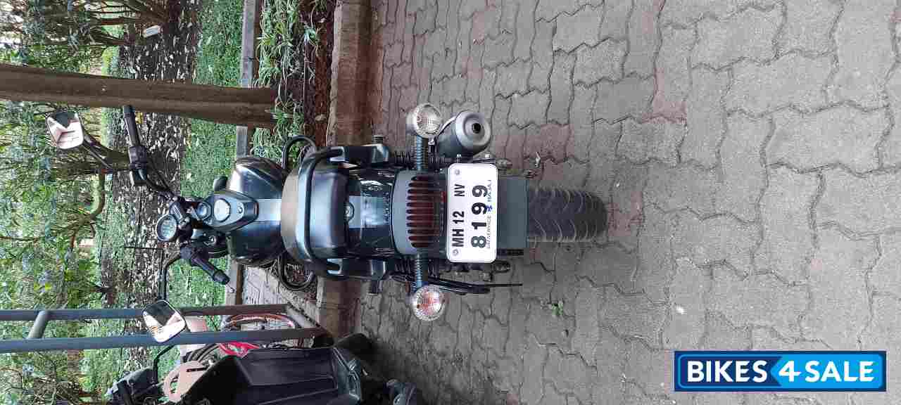 Bajaj Avenger Street 220