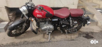 Read Royal Enfield Classic 350 Redditch Red