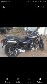 Bajaj Avenger Street 150