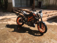 KTM Duke 390