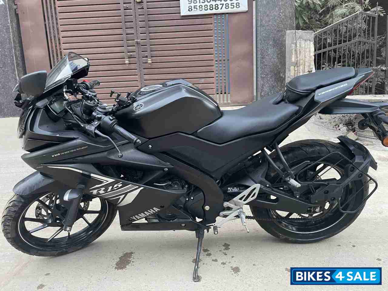 Dark Knight Yamaha YZF R15 V3 BS6