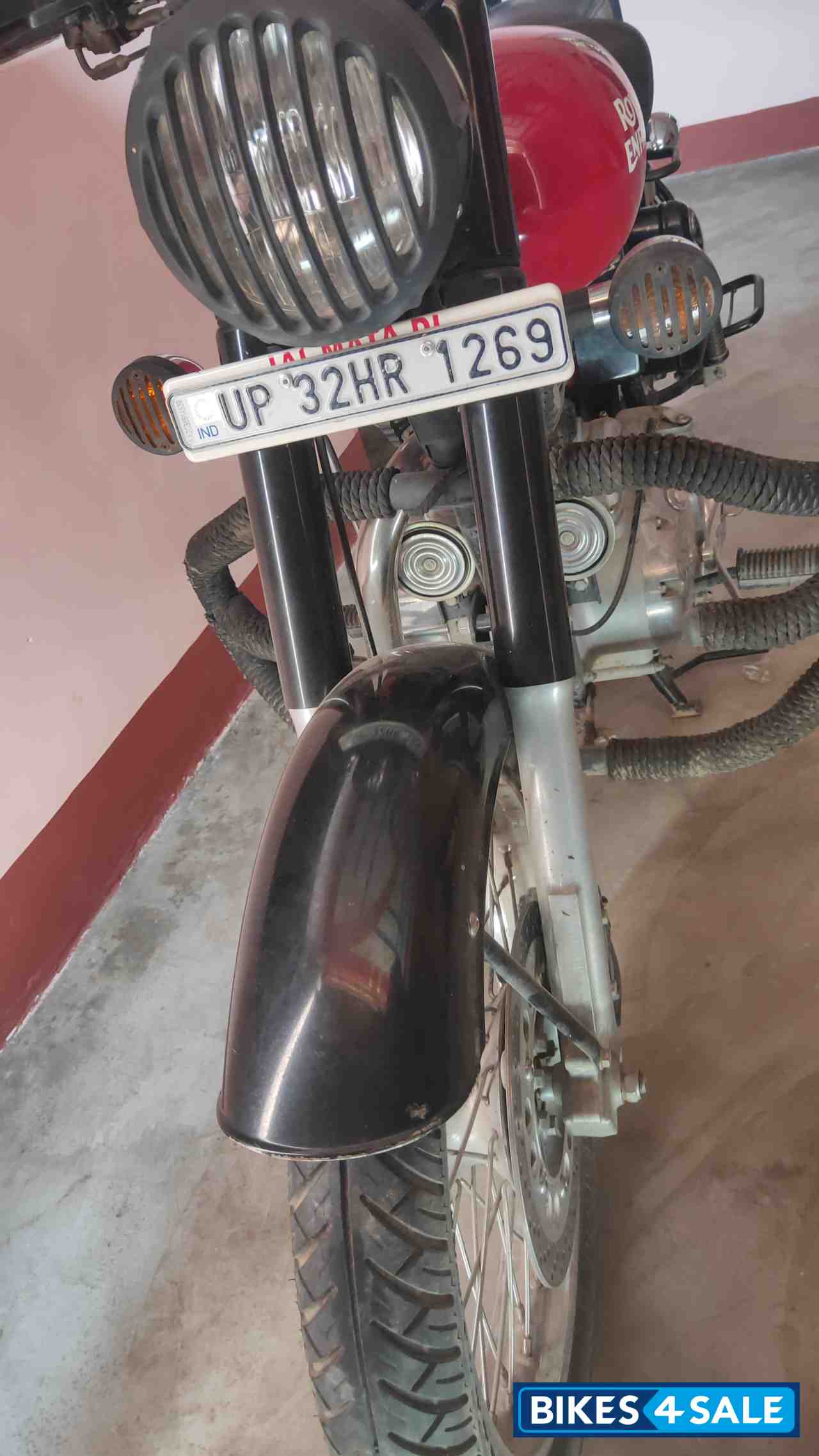 Red Royal Enfield Classic 350 Redditch Red