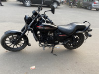 Bajaj Avenger Street 220