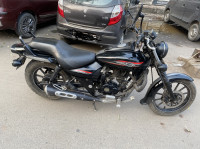 Bajaj Avenger Street 220