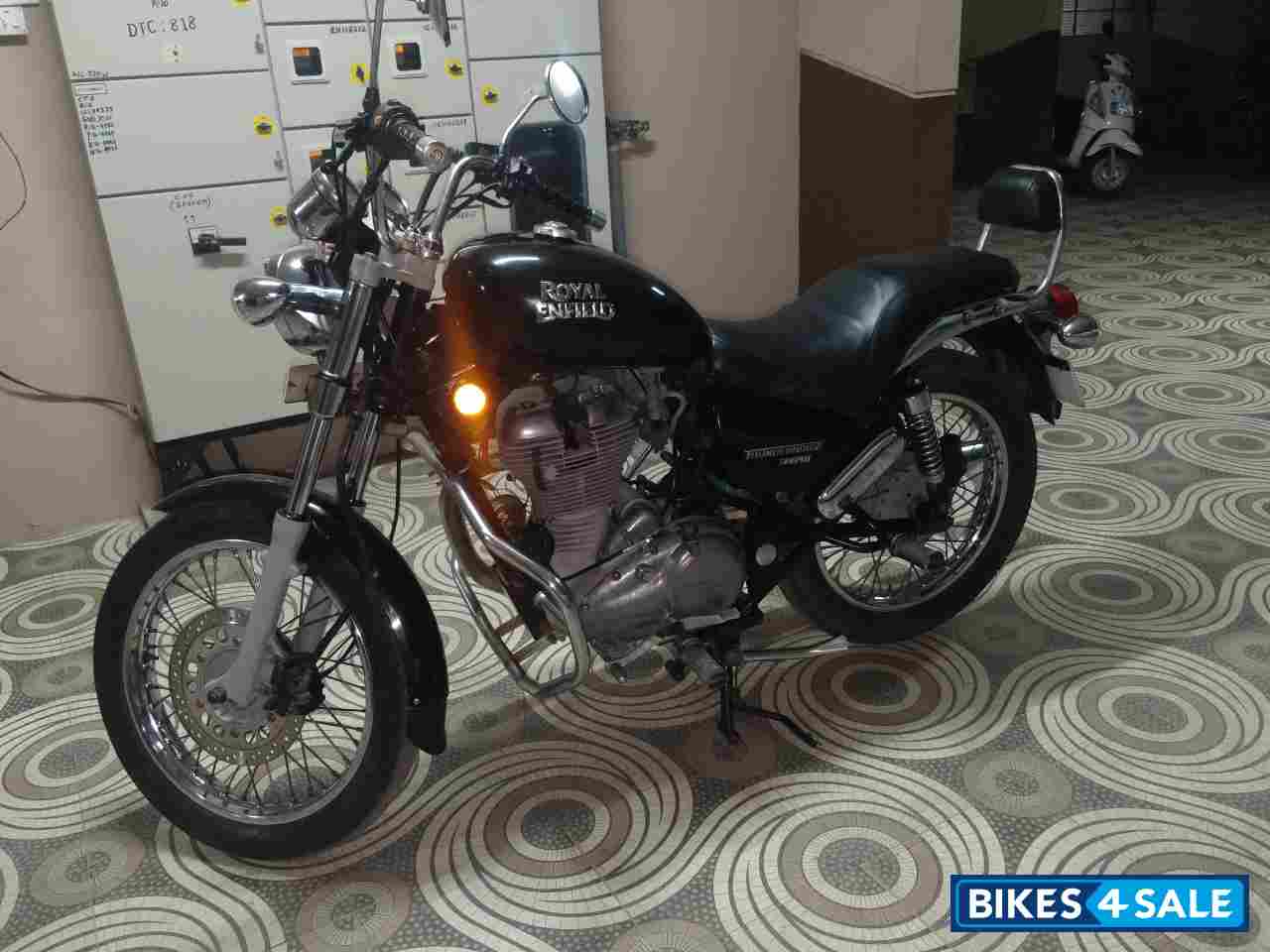 Royal Enfield Thunderbird