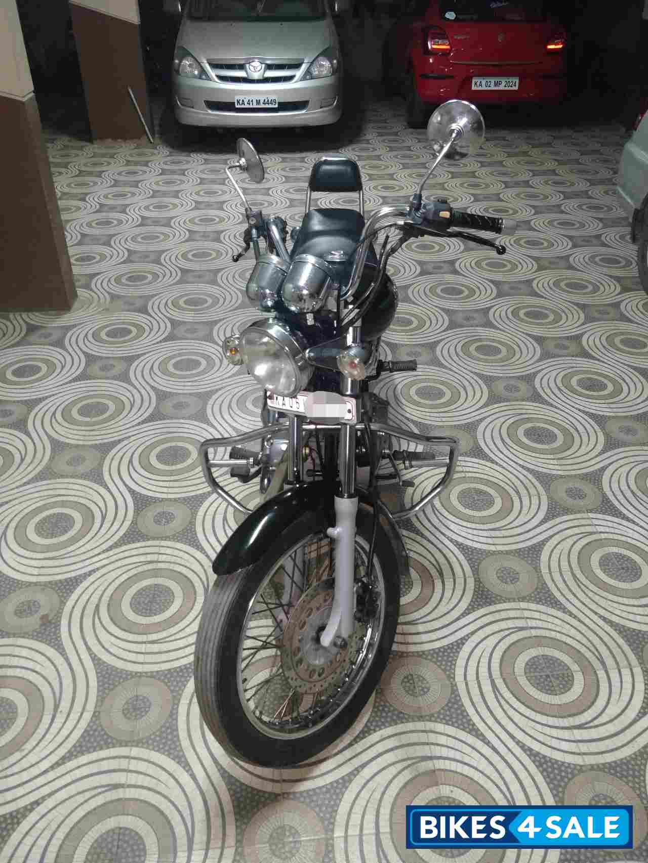 Royal Enfield Thunderbird Royal Enfield Thunderbird