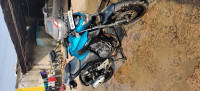 Cyan Metallic Yamaha FZ25