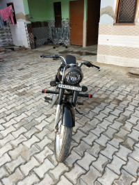 Royal Enfield Bullet Standard 350 2017 Model