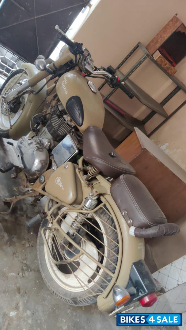 Royal Enfield Classic 500