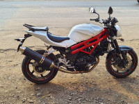 Hyosung GT650N