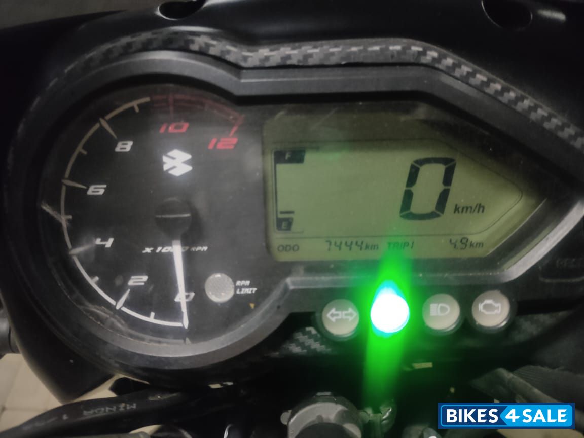 Bajaj Pulsar 125 Neon BS6 Bajaj Pulsar 125 Neon BS6