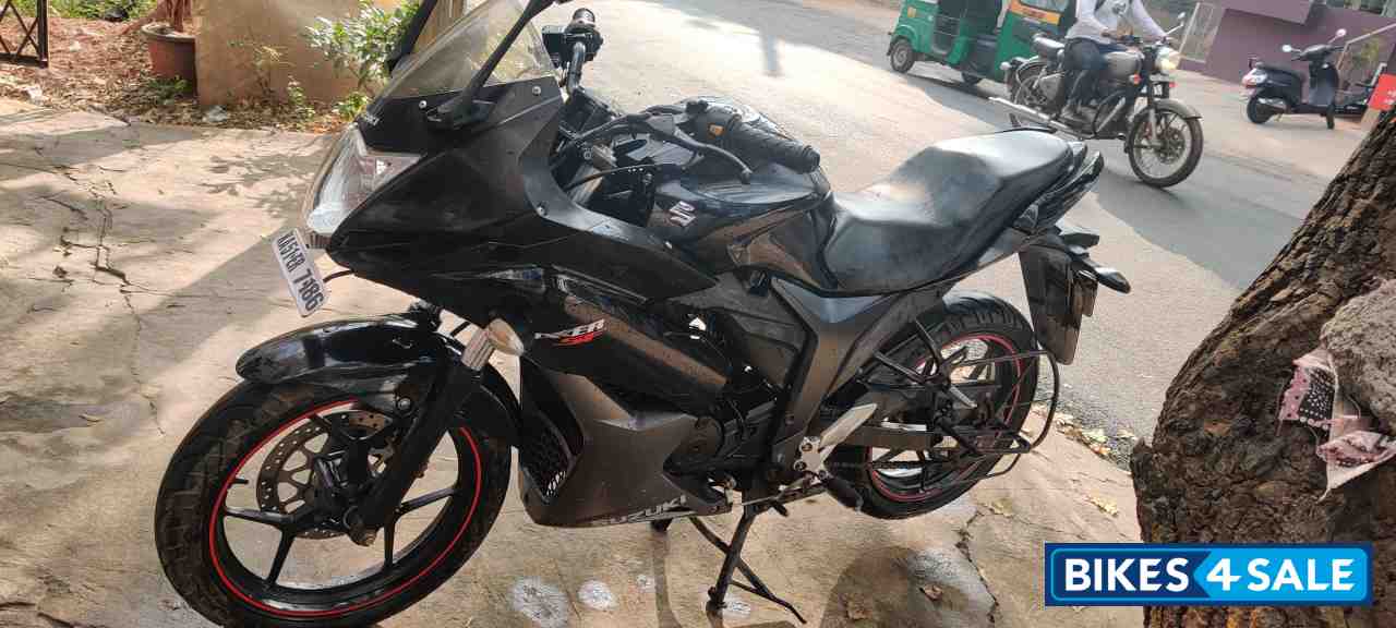 Suzuki Gixxer SF
