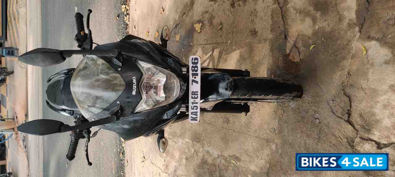 Suzuki Gixxer SF