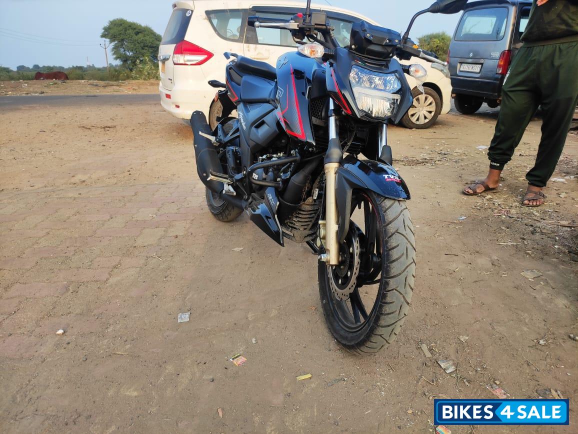 TVS Apache RTR 200 4V ABS