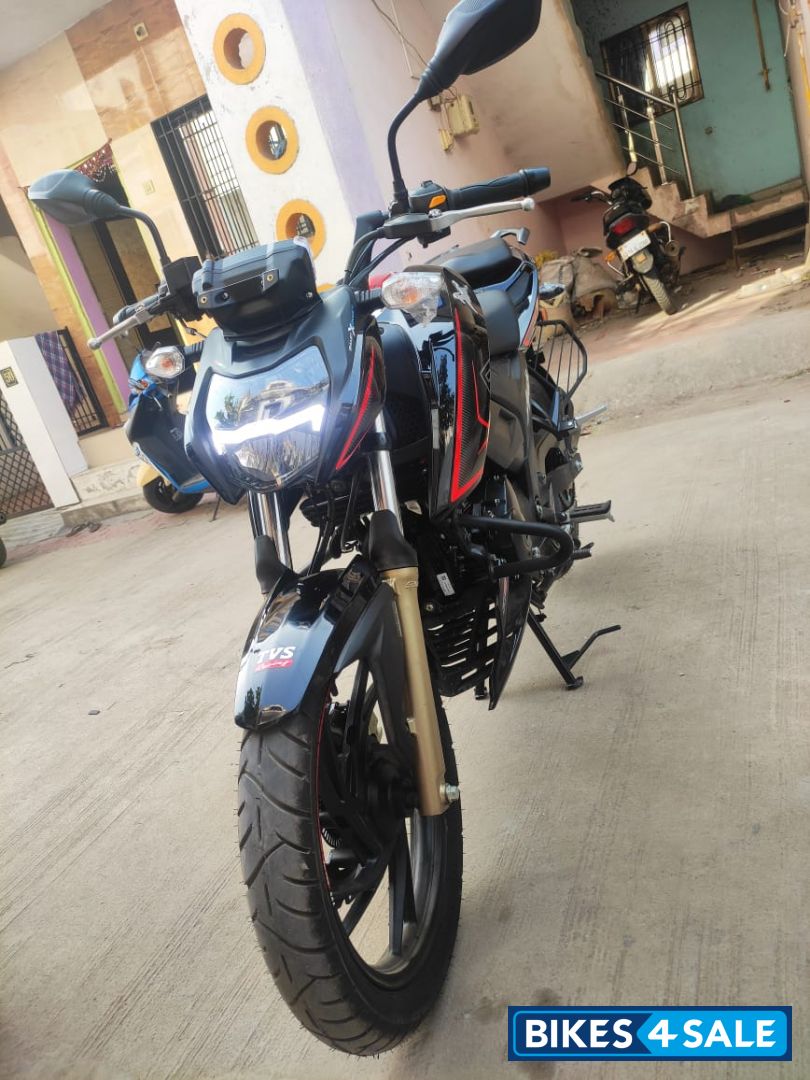 TVS Apache RTR 200 4V ABS