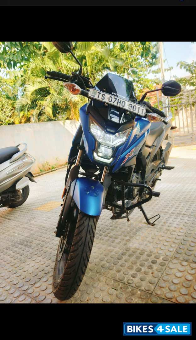 Honda XBlade BS6