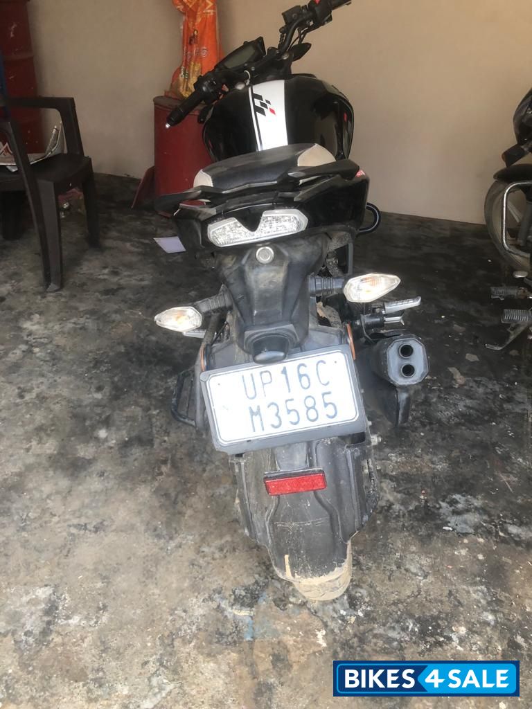 TVS Apache RTR 160 4V BS6