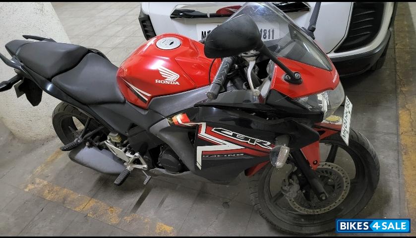 Honda CBR 150R Honda CBR 150R