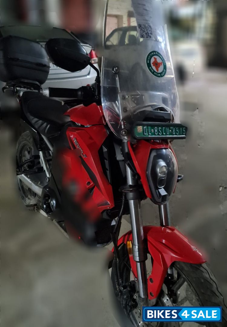 Rebel Red Revolt RV 400