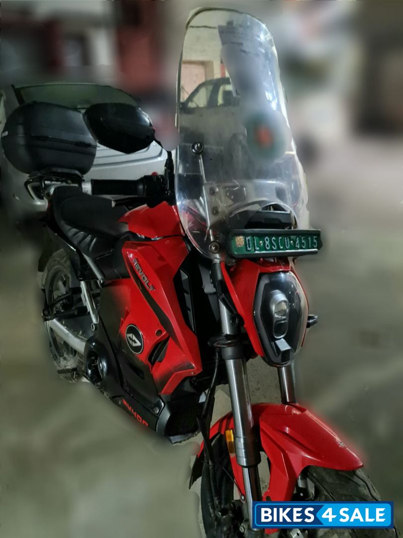 Rebel Red Revolt RV 400