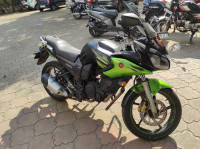 Green Black Yamaha Fazer FZ16ST