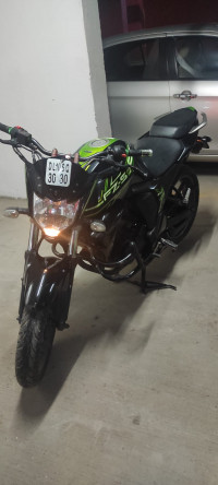 Black And Green Yamaha FZ-S