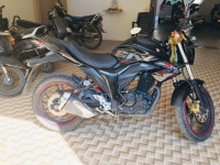 Black Suzuki Gixxer 150