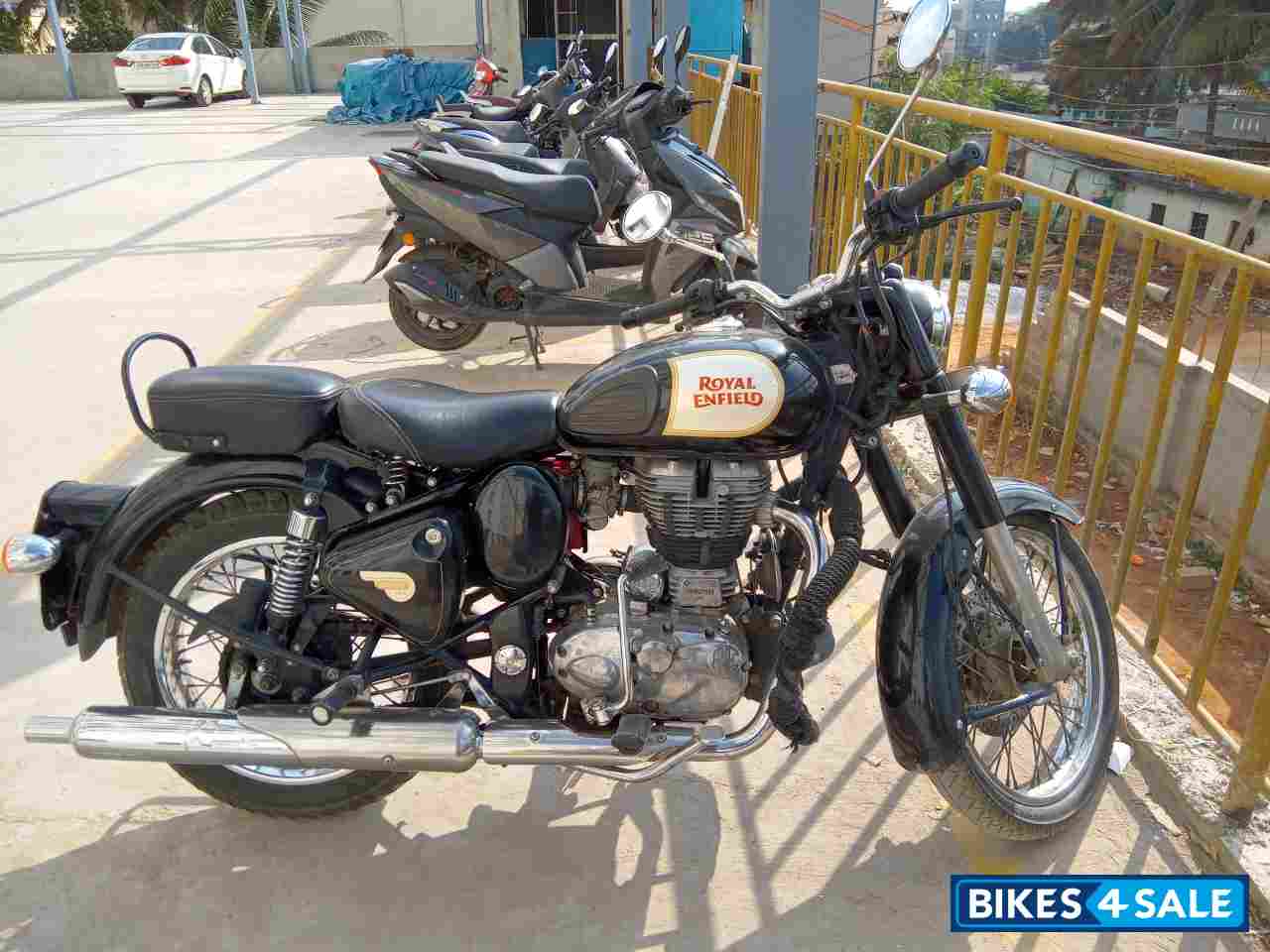 Royal Enfield Classic 350