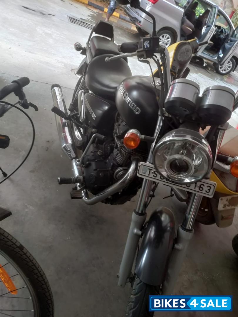 Royal Enfield Thunderbird 350 Royal Enfield Thunderbird 350
