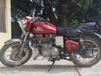 Red Royal Enfield Bullet Electra Twinspark