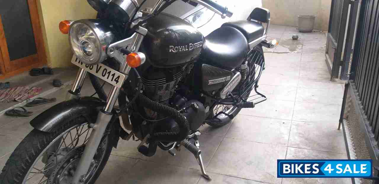 Lightning Royal Enfield Thunderbird 350