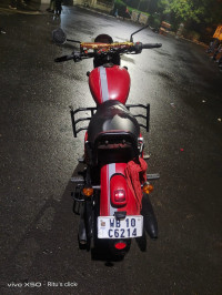Red Jawa forty two BS6