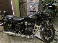 Matt Black Royal Enfield Meteor 350 Stellar