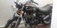 Black Royal Enfield Thunderbird 500