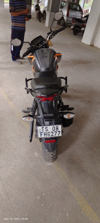 Honda CB Hornet 160R