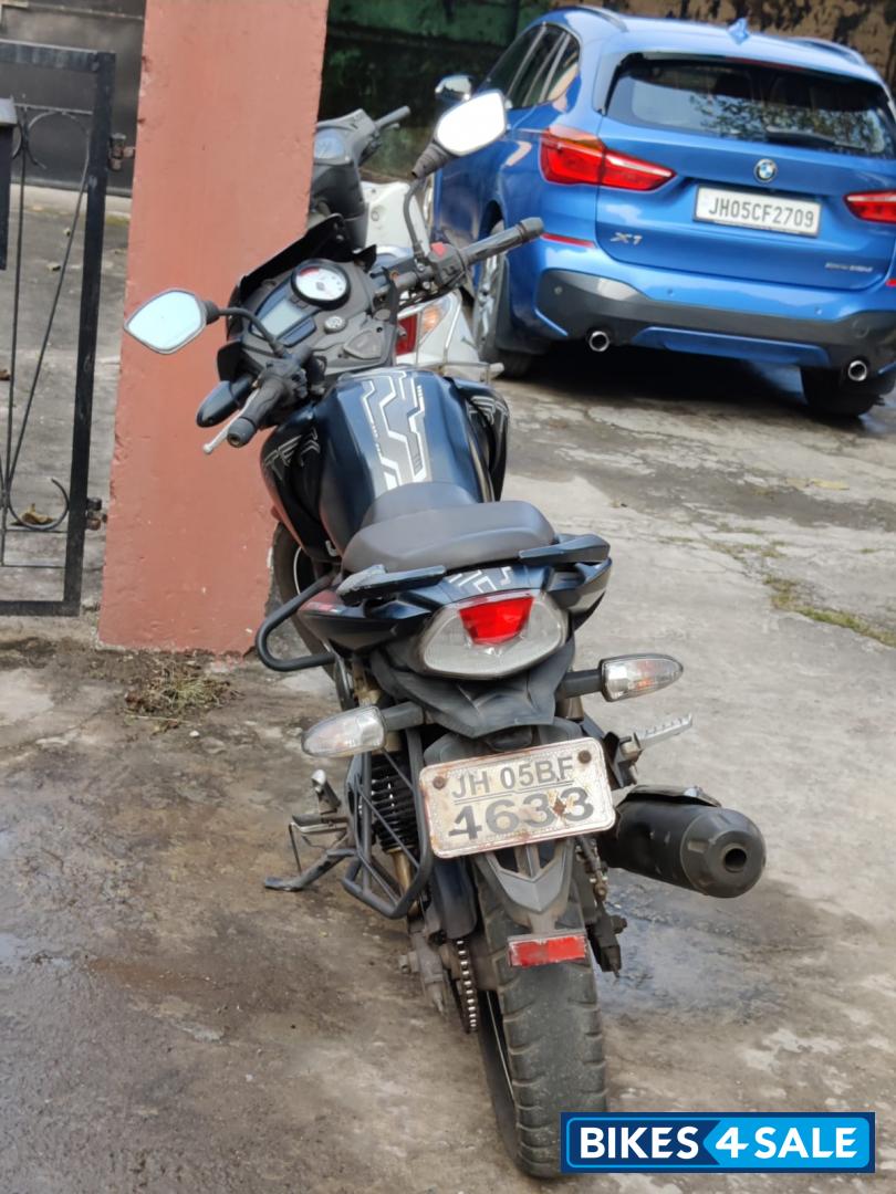 Matt Black TVS Apache RTR 180