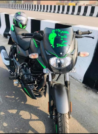 Bajaj Pulsar 125 Split Seat