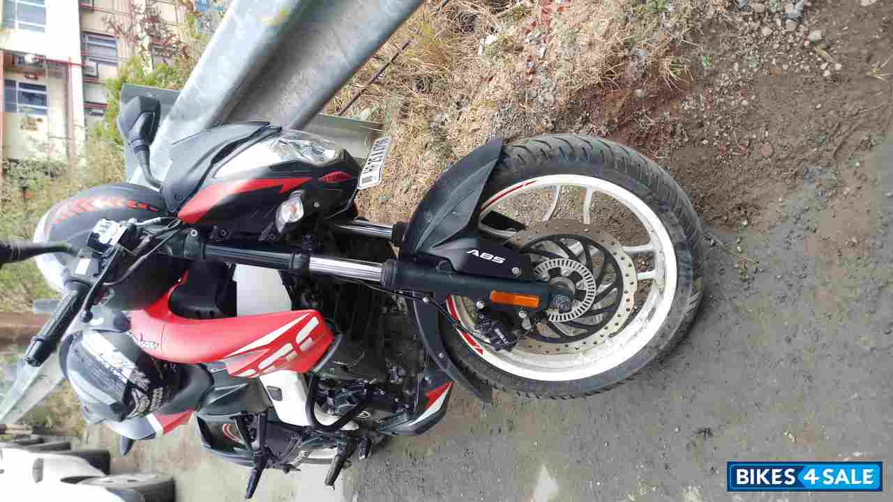 Burnt Red Satin Black Bajaj Pulsar NS 200 BS6