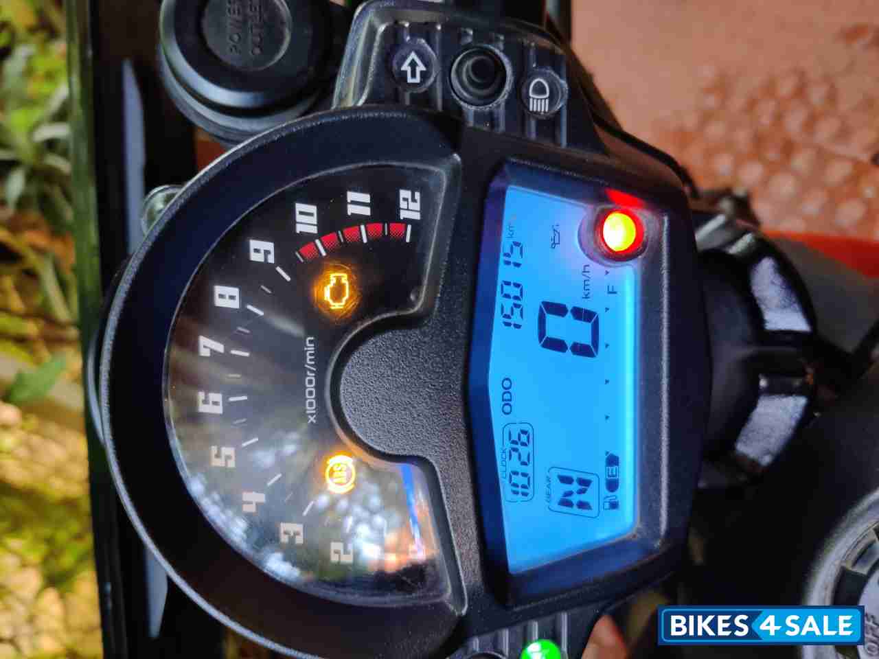 Lava Orange Kawasaki Vulcan S 650